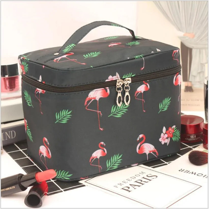 Large Capacity Makeup Bag Women Cosmetics Bag