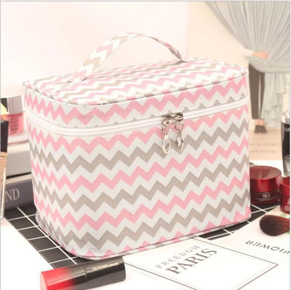 Large Capacity Makeup Bag Women Cosmetics Bag